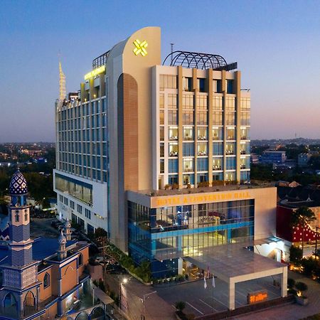 Platinum Hotel & Convention Hall Balikpapan Ngoại thất bức ảnh