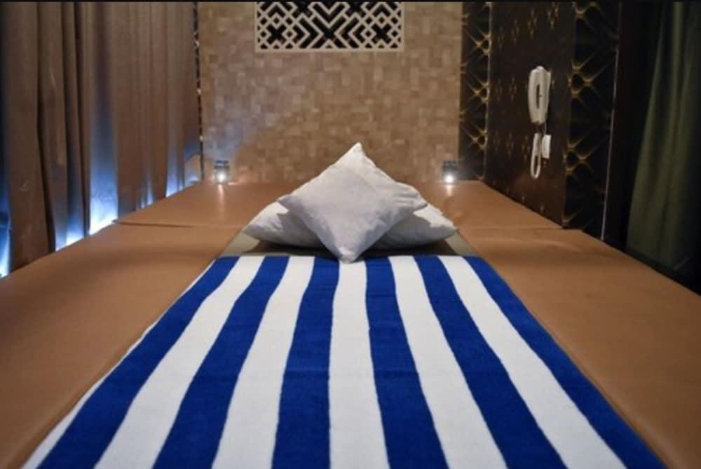 Platinum Hotel & Convention Hall Balikpapan Ngoại thất bức ảnh
