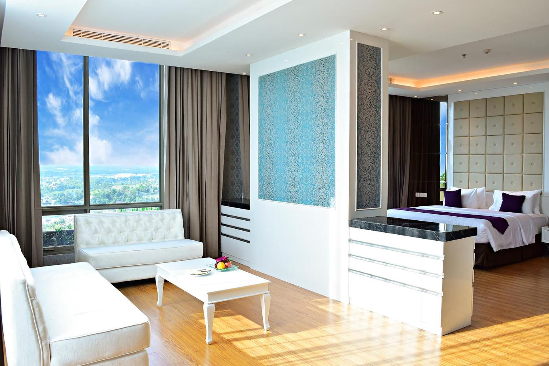 Platinum Hotel & Convention Hall Balikpapan Ngoại thất bức ảnh